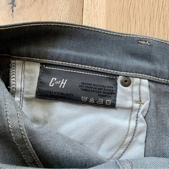 Citizens of Humanity Avedon Low Rise Jeans - Picture 7 of 12